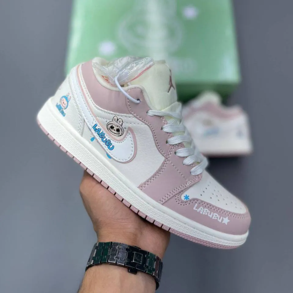 کفش نایک جردن وان لبوبو Nike Jordan 1 Lebobo کفش نایک جردن وان لبوبو Nike Jordan 1 Lebobo - تصویر 2