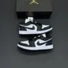 کفش نایک ایر جردن وان لو پاندا Nike Air Jordan 1 Low Panda کفش نایک ایر جردن وان لو پاندا Nike Air Jordan 1 Low Panda