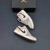 کفش نایک ایر جردن وان پالو روسا Nike Air Jordan 1 Palmo Rosa کفش نایک ایر جردن وان پالو روسا Nike Air Jordan 1 Palmo Rosa - تصویر 2