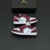 کفش نایک ایر جردن وان لو باردیاکس Nike Air Jordan 1 Low Bordeaux کفش نایک ایر جردن وان لو باردیاکس Nike Air Jordan 1 Low Bordeaux