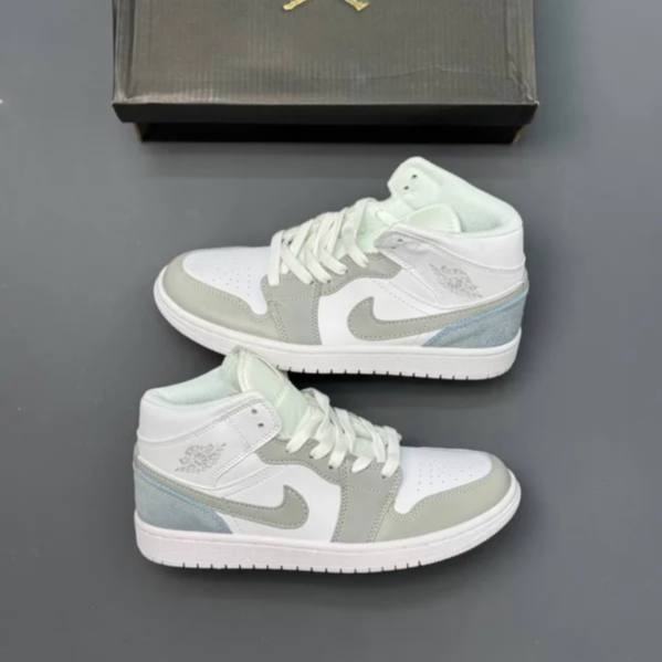 کفش نایک ایر جردن وان پاریس ساقدار Jordan 1 High Paris کفش نایک ایر جردن وان پاریس ساقدار Jordan 1 High Paris