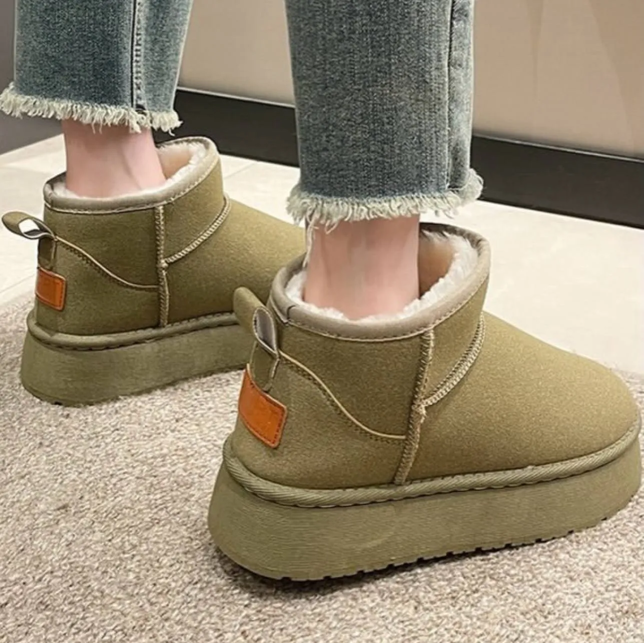 آگ ساقدار خزدار سبز Green Fur Lined Mid Calf Winter Boots - تصویر 2