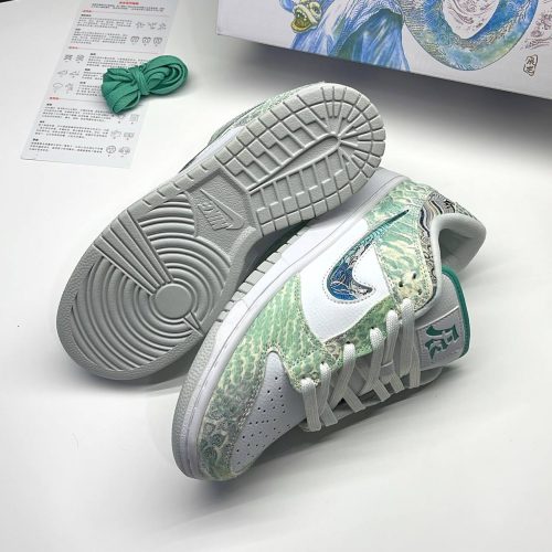 کفش نایک اس‌ بی دانک لو دراگون 2024 رویه خز Nike SB Dunk Low Dragon 2024 Fur Edition
