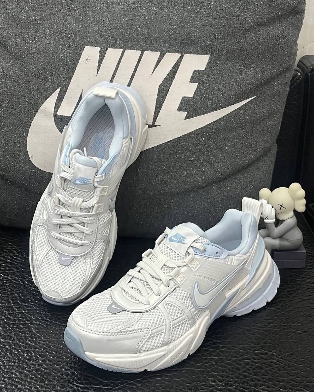 کفش نایک وی تو کی آبی سفید Nike V2K Blue White - تصویر 2