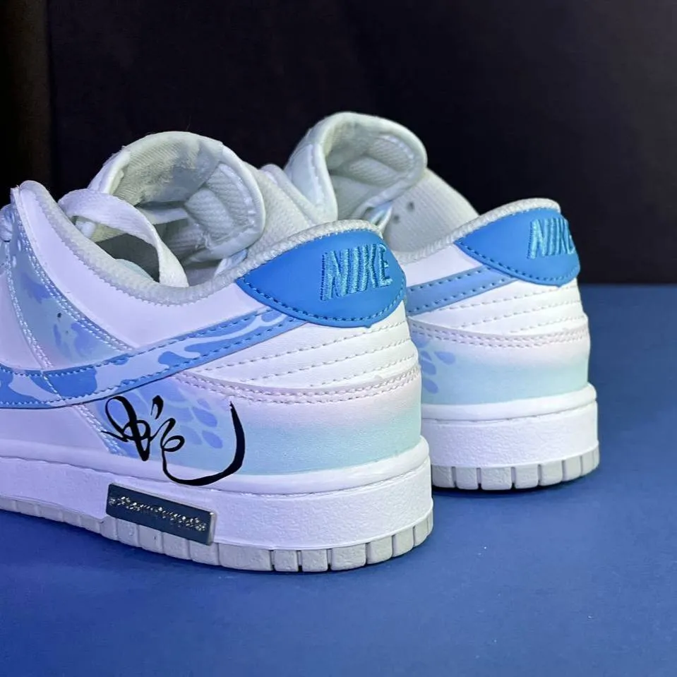 کفش نایک اس بی دانک لو ماری Nike SB Dunk Low Mari کفش نایک اس بی دانک لو ماری Nike SB Dunk Low Mari - تصویر 4