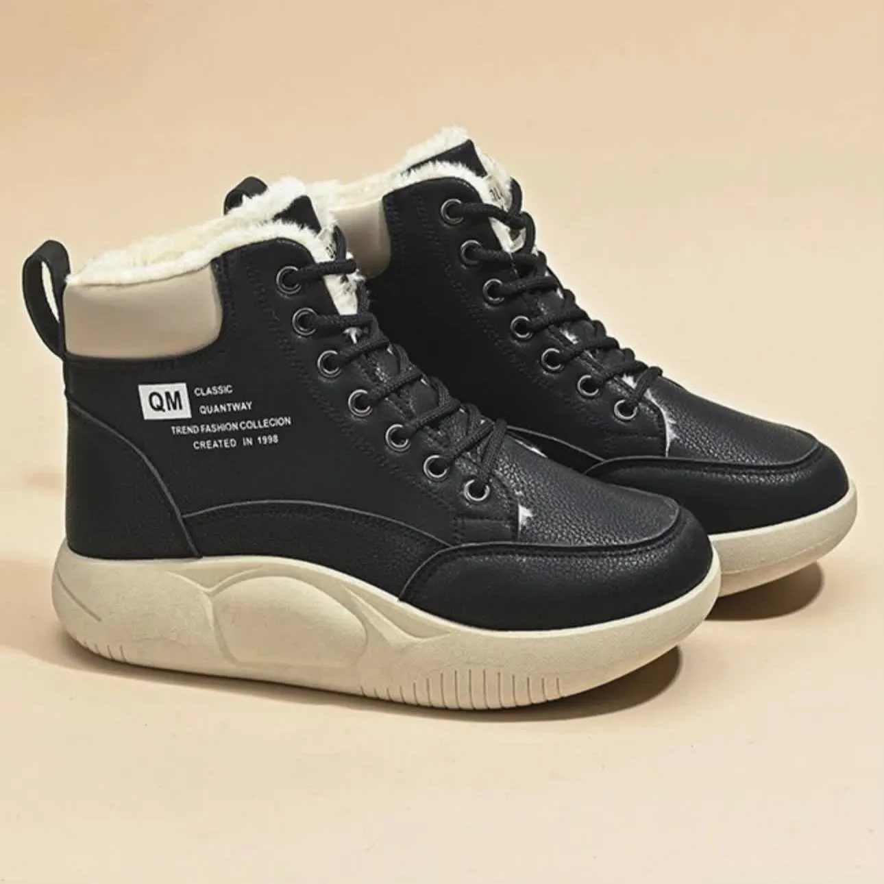 نیم بوت خزدار ضد آب مشکی کرم Waterproof Fur Lined Black Beige Boots - تصویر 2