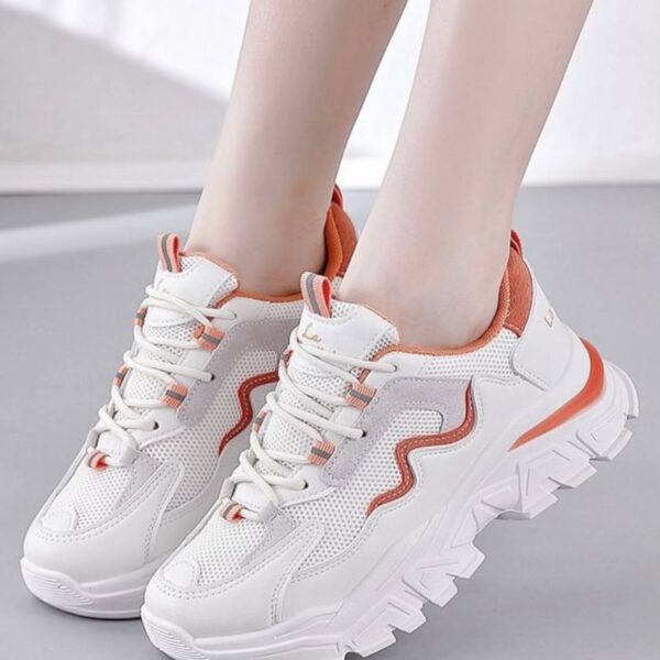 کتونی اسپرت لژدار زنانه طبی موج سفید نارنجی Women’s Platform Orthopedic Wave White Orange Sneakers