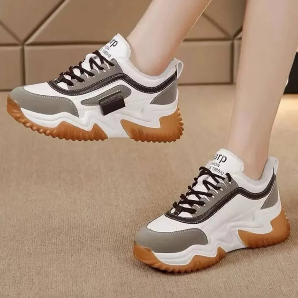 کتونی لژدار زنانه قهوهای فشن Women’s Brown Platform Fashion Sneakers کتونی لژدار زنانه قهوهای فشن Women Brown Platform Fashion Sneakers