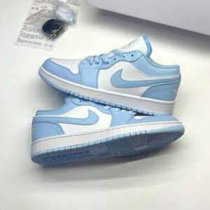 کفش نایک ایر جردن وان لو آیس بلو Nike Air Jordan 1 Low Ice Blue کفش نایک ایر جردن وان لو آیس بلو Nike Air Jordan 1 Low Ice Blue