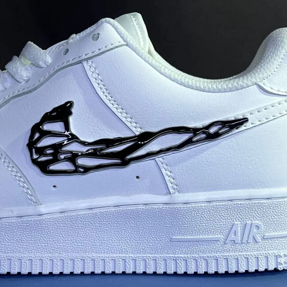 کفش نایک ایر فورس وان مولتن متال Nike Air Force 1 Molten Metal کفش نایک ایر فورس وان مولتن متال Nike Air Force 1 Molten Metal - تصویر 4