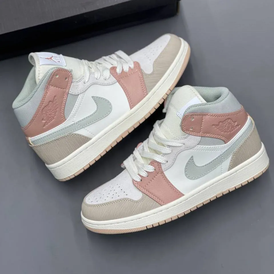 کفش نایک ایر جردن وان ساقدار پاستیلی Nike Air Jordan 1 High Pastel - تصویر 3