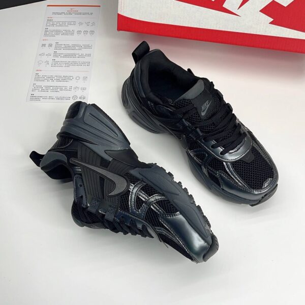 نایک وی تو کی ران مشکی طوسی Nike V2K Run Black Grey