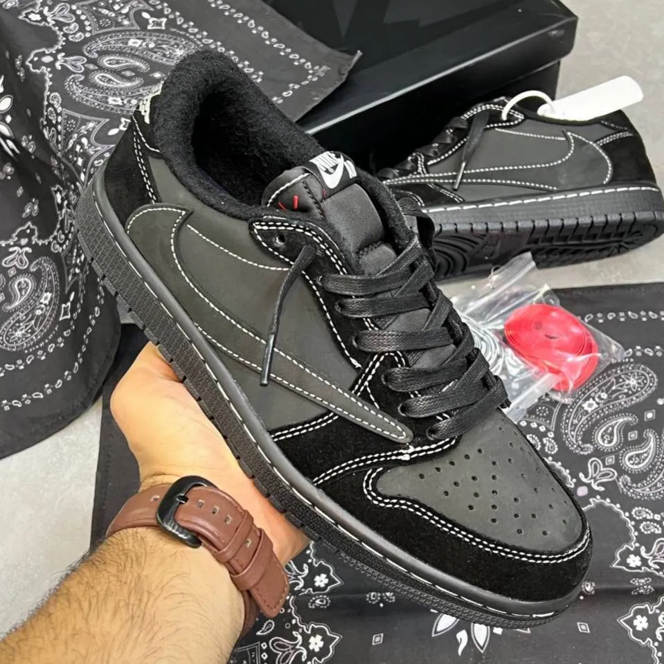 کفش نایک ایر جردن وان لو تراویس اسکات بلک فانتوم Nike Air Jordan 1 Low Travis Scott Black Phantom - تصویر 2