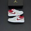 کفش نایک ایر جردن وان اس ای کرم قرمز Nike Air Jordan 1 SE Cream Red کفش نایک ایر جردن وان اس ای کرم قرمز Nike Air Jordan 1 SE Cream Red