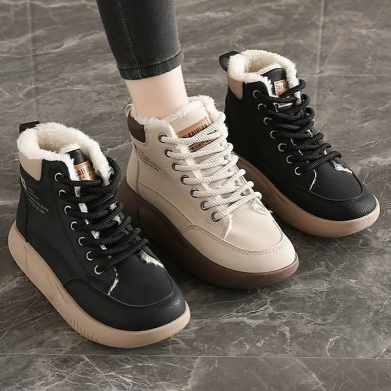 نیم بوت خزدار ضد آب مشکی کرم Waterproof Fur Lined Black Beige Boots - تصویر 5