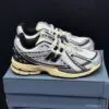 کفش نیوبالانس 1906 کرم مشکی New Balance 1906 Cream Black کفش نیوبالانس 1906 کرم مشکی New Balance 1906 Cream Black