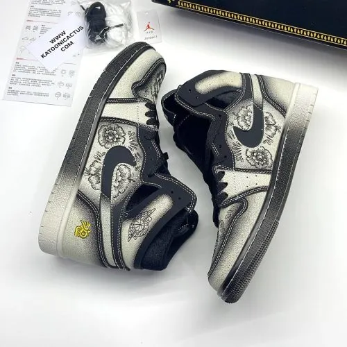 کفش نایک ایر جردن وان ساقدار فامیلیا Nike Air Jordan 1 High Familia کفش نایک ایر جردن وان ساقدار فامیلیا Nike Air Jordan 1 High Familia - تصویر 4