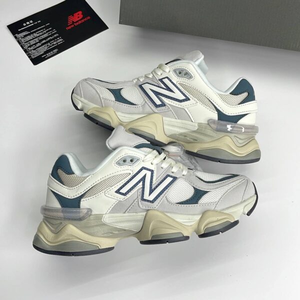 کتونی نیوبالانس ۹۰۶۰ کرم سورمهای New Balance 9060 Cream Navy کتونی نیوبالانس ۹۰۶۰ کرم سورمهای New Balance 9060 Cream Navy