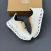 کفش آن رانینگ QC Loewe Cloudtilt سفید کرم On Running QC Loewe Cloudtilt White Cream - تصویر 2