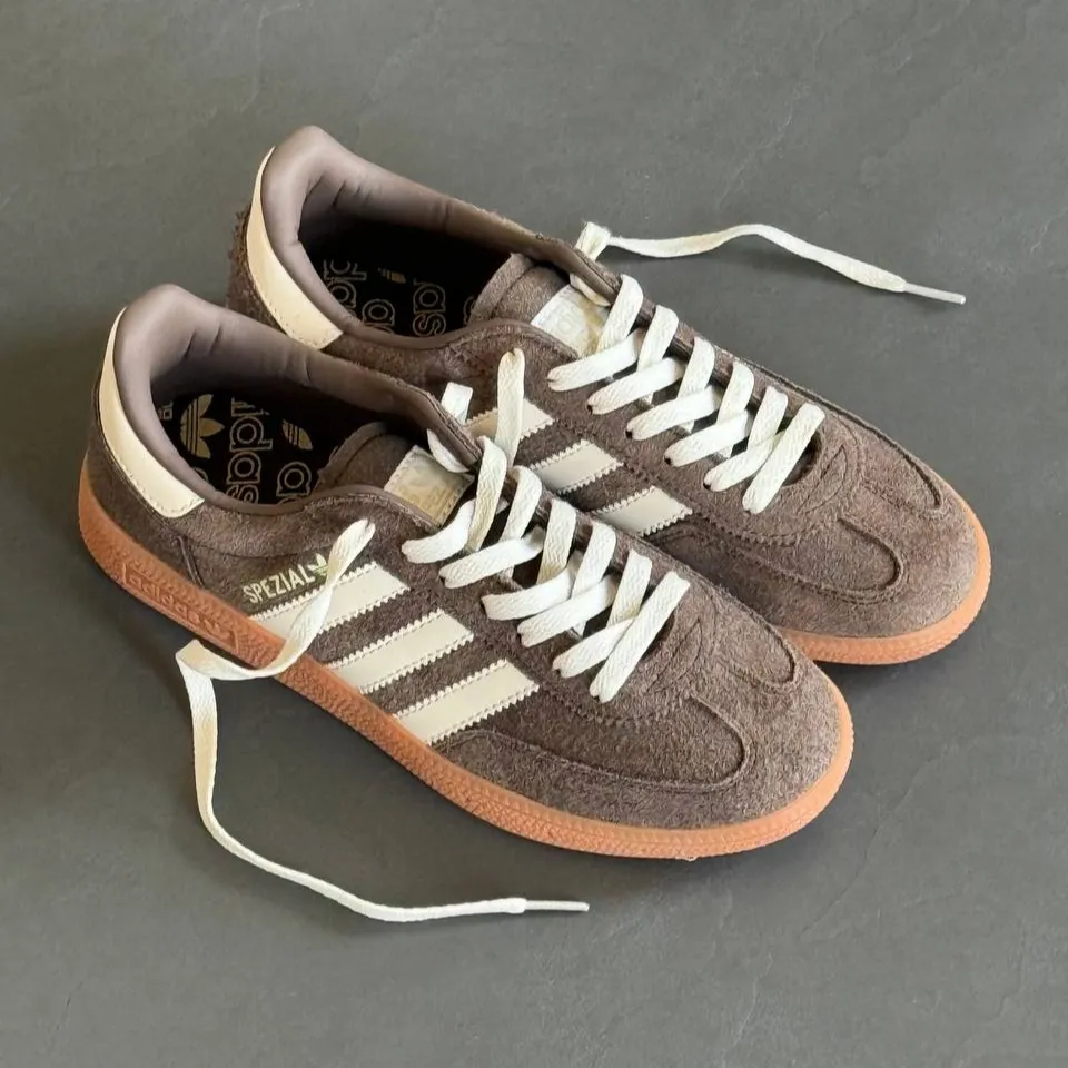 کفش آدیداس اسپیزال قهوه ای Adidas Spezial Brown کفش آدیداس اسپیزال قهوه ای Adidas Spezial Brown - تصویر 3