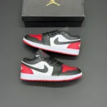 کفش نایک ایر جردن وان مشکی قرمز Nike Air Jordan 1 Black Red