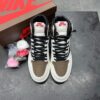 کفش نایک ایر جردن وان ساقدار تراویس اسکات ریورس موکا Nike Air Jordan 1 High Travis Scott Reverse Mocha