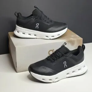 کتونی آن رانینگ کلود نوا ایکس مشکی سفید On Running Cloudnova X Black White کتونی آن رانینگ کلود نوا ایکس مشکی سفید On Running Cloudnova X Black White