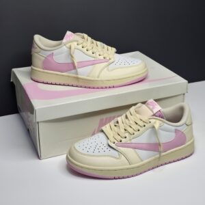 ایر جردن ۱ لو تراویس اسکات کرم ماسلین شای پینک Air Jordan 1 Low Travis Scott Muslin Shy Pink ایر جردن ۱ لو تراویس اسکات کرم ماسلین شای پینک Air Jordan 1 Low Travis Scott Muslin Shy Pink