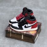 کفش نایک ایر جردن وان ساقدار مایکل جردن Nike Air Jordan 1 High Michael Jordan