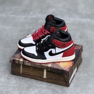 کفش نایک ایر جردن وان ساقدار مایکل جردن Nike Air Jordan 1 High Michael Jordan