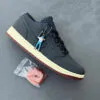 کفش نایک ایر جردن وان لو گلف میدنایت نیوی Nike Air Jordan 1 Low Golf Midnight Navy کفش نایک ایر جردن وان لو گلف میدنایت نیوی Nike Air Jordan 1 Low Golf Midnight Navy - تصویر 3