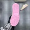 کفش نایک ایر جردن وان لو ترویس اسکات شای پینک Nike Air Jordan 1 Low Travis Scott Shy Pink کفش نایک ایر جردن وان لو ترویس اسکات شای پینک Nike Air Jordan 1 Low Travis Scott Shy Pink - تصویر 4