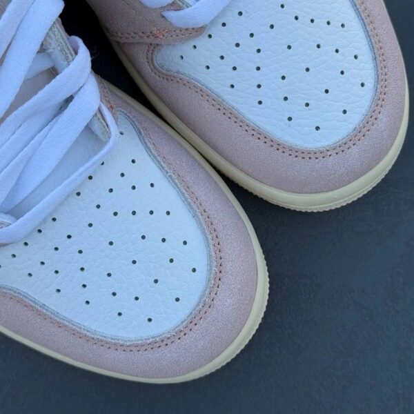 کفش نایک ایر جردن وان ساقدار واشد صورتی Nike Air Jordan 1 High Washed Pink