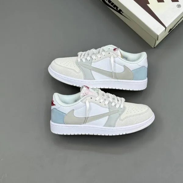 کفش نایک ایر جردن وان لو تراویس اسکات پاریس Nike Air Jordan 1 Low Travis Scott Paris کفش نایک ایر جردن وان لو تراویس اسکات پاریس Nike Air Jordan 1 Low Travis Scott Paris