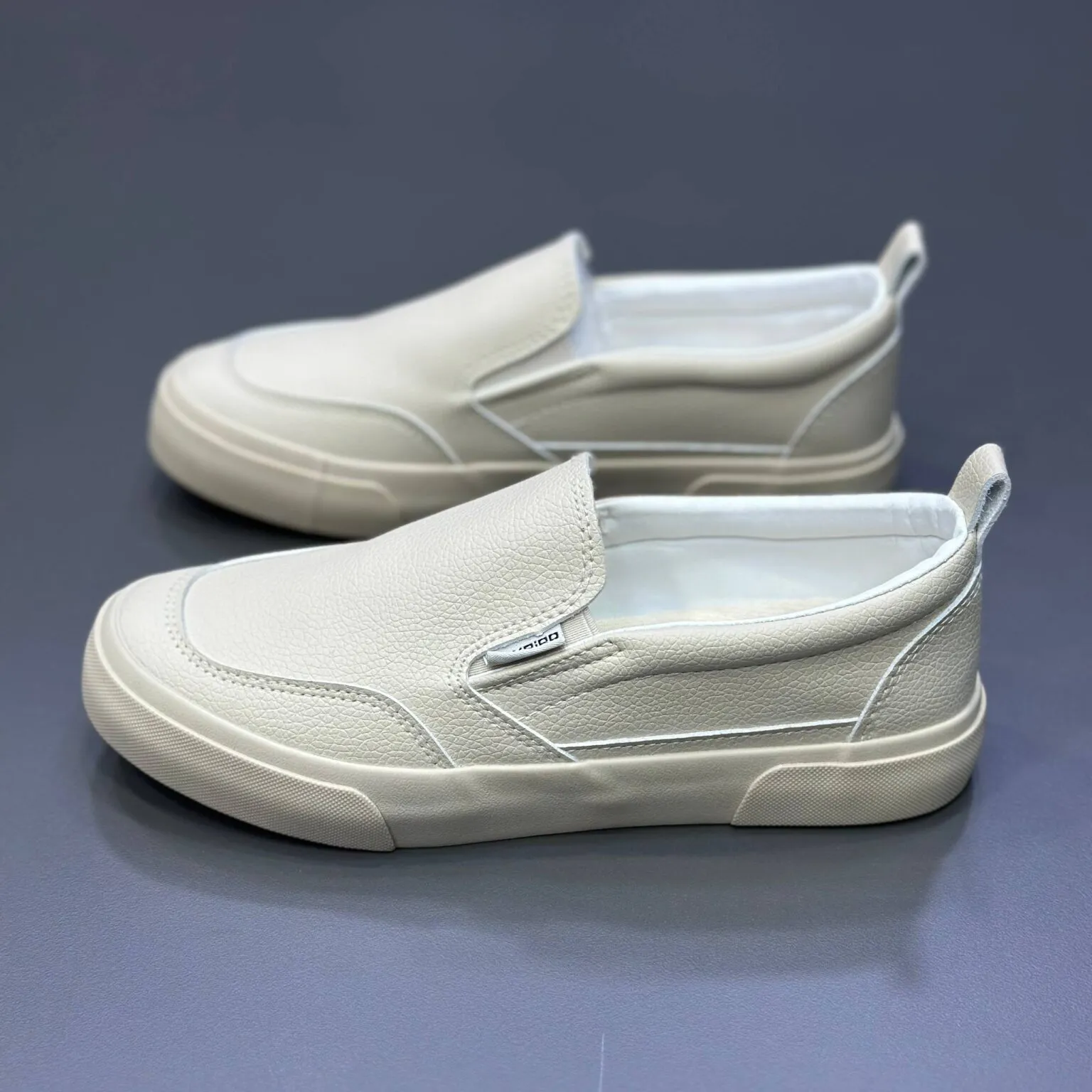 کتونی ونس بدون بند لژدار ارکبیرد Vans Slip-On Platform Arkbird Sneakers کتونی ونس بدون بند لژدار ارکبیرد Vans Slip-On Platform Arkbird Sneakers - تصویر 3