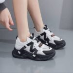 کتونی اسپرت لژدار طبی زنانه مافیایی مشکی سفید Women’s Mafia Style Black White