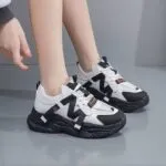 کتونی اسپرت لژدار طبی زنانه مافیایی مشکی سفید Women’s Mafia Style Black White
