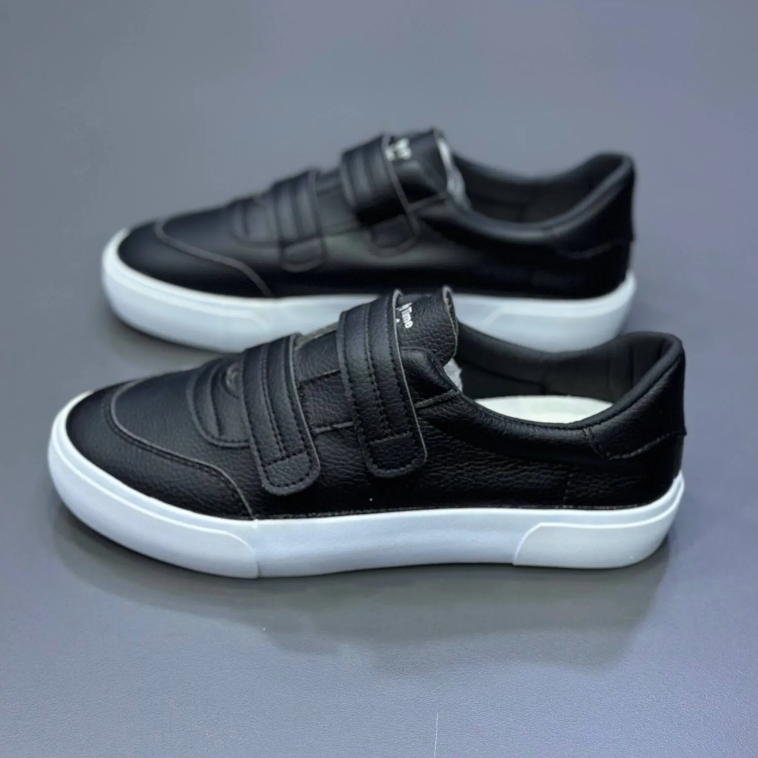 کتونی ونس چسبی ارکبیرد Vans Hook & Loop Arkbird Sneakers کتونی ونس چسبی ارکبیرد Vans Hook & Loop Arkbird Sneakers - تصویر 4