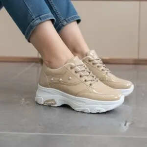 کتونی اسپرت لژدار طبی زنانه کرم سفید ورنی Women’s Platform Orthopedic Cream White Patent Sneakers کتونی اسپرت لژدار طبی زنانه کرم سفید ورنی Women’s Platform Orthopedic Cream White Patent Sneakers