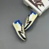 کفش نایک ایر جردن وان لو تراویس فرگمنت Nike Air Jordan 1 Low Travis Scott Fragment کفش نایک ایر جردن وان لو تراویس فرگمنت Nike Air Jordan 1 Low Travis Scott Fragment - تصویر 5