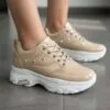 کتونی اسپرت لژدار طبی زنانه کرم سفید ورنی Women’s Platform Orthopedic Cream White Patent Sneakers کتونی اسپرت لژدار طبی زنانه کرم سفید ورنی Women’s Platform Orthopedic Cream White Patent Sneakers - تصویر 2