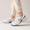 کتونی نایک V2K سفید سرمه ای- Nike V2K کتونی نایک V2K سفید سرمه ای- Nike V2K