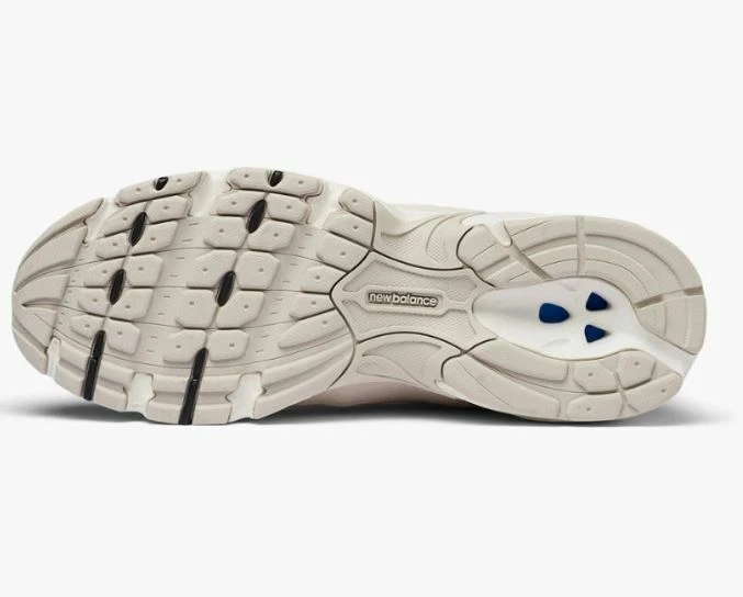 کتونی نیوبالانس 530 کرمی -New Balance 530
