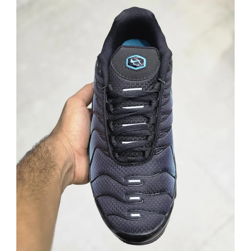 نایک تی ان ایرمکس پلاس مشکی آبی فیروزهای Nike TN Air Max Plus نایک تی ان ایرمکس پلاس مشکی آبی فیروزهای Nike TN Air Max Plus