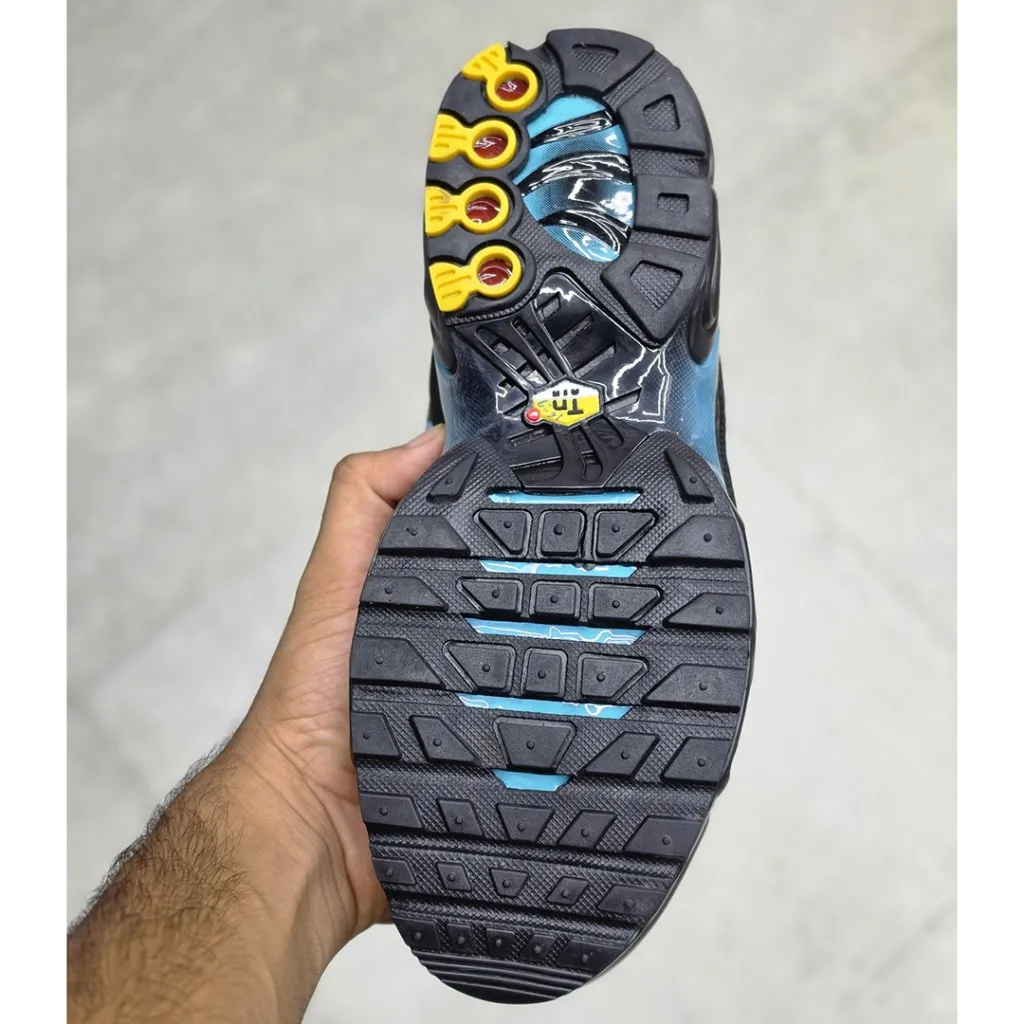نایک تی ان ایرمکس پلاس مشکی آبی فیروزهای Nike TN Air Max Plus نایک تی ان ایرمکس پلاس مشکی آبی فیروزهای Nike TN Air Max Plus