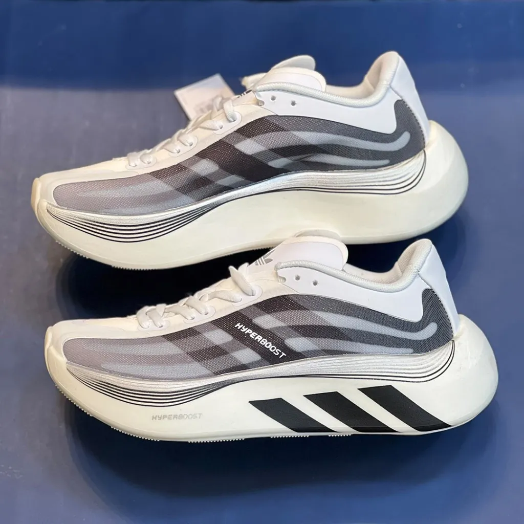 آدیداس هایپر بوست یوفوریا ال تی سفید خاکستری adidas Hyper Boost Euphoria LT LA5997 آدیداس هایپر بوست یوفوریا ال تی سفید خاکستری adidas Hyper Boost Euphoria LT LA5997
