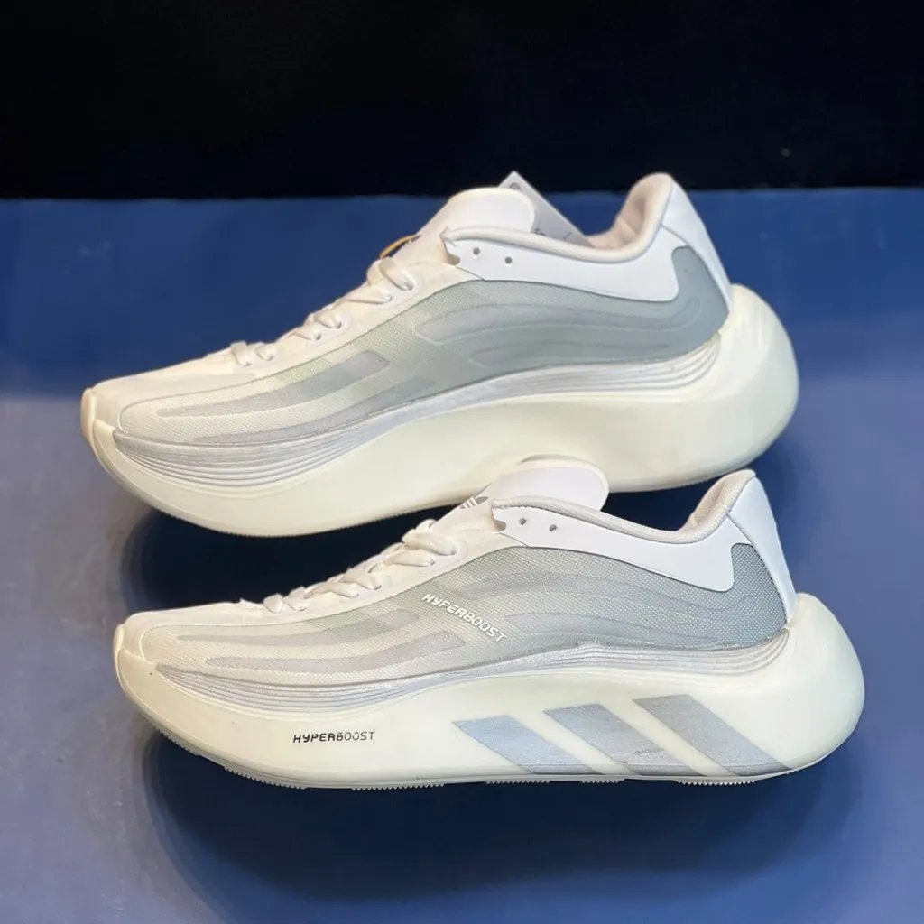 آدیداس هایپر بوست یوفوریا ال تی سفید نقره‌ای متالیک adidas Hyper Boost Euphoria LT