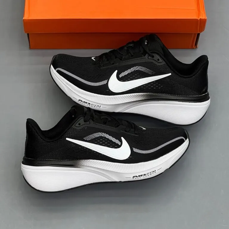 نایک ایر زوم پگاسوس مشکی سفید Nike Air Zoom Pegasus 42 نایک ایر زوم پگاسوس مشکی سفید Nike Air Zoom Pegasus 42