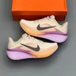 نایک ایر زوم پگاسوس کرم نارنجی بنفش Nike Air Zoom Pegasus 42