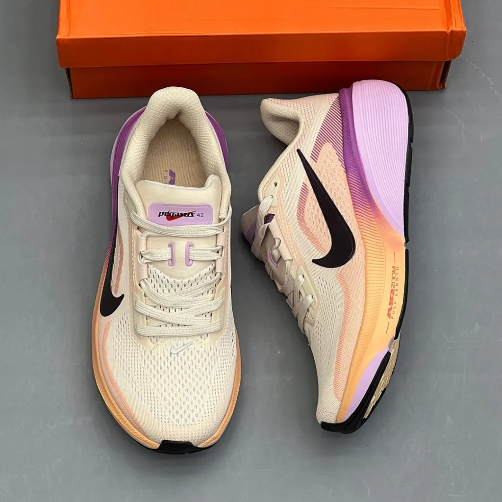 نایک ایر زوم پگاسوس کرم نارنجی بنفش Nike Air Zoom Pegasus 42 نایک ایر زوم پگاسوس کرم نارنجی بنفش Nike Air Zoom Pegasus 42